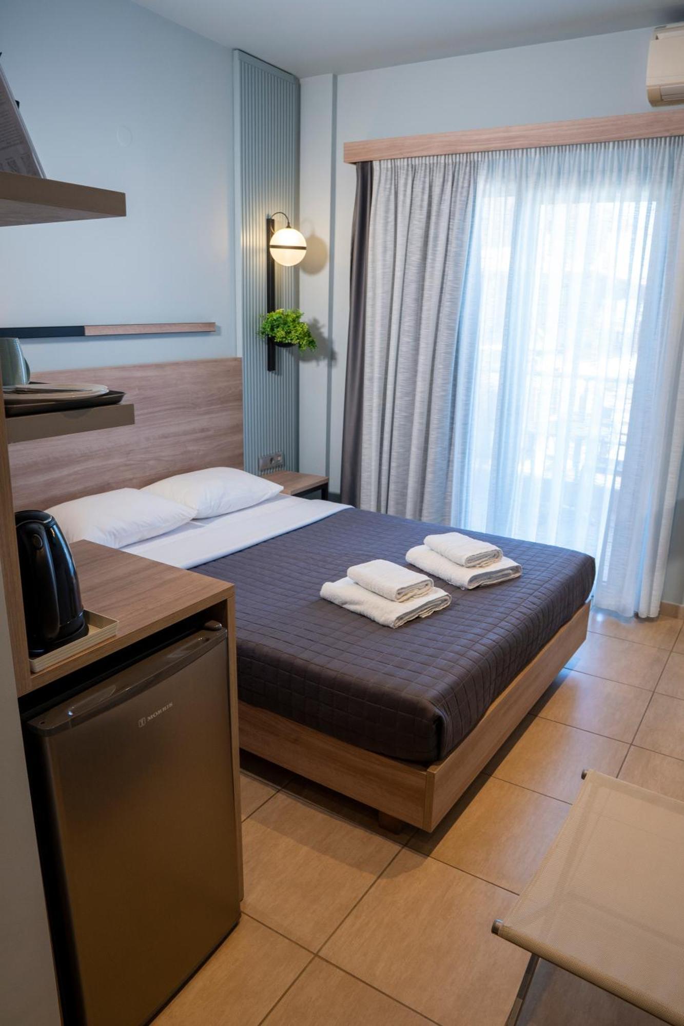 Hotel Epavlis Eleftheriadi Paralía エクステリア 写真