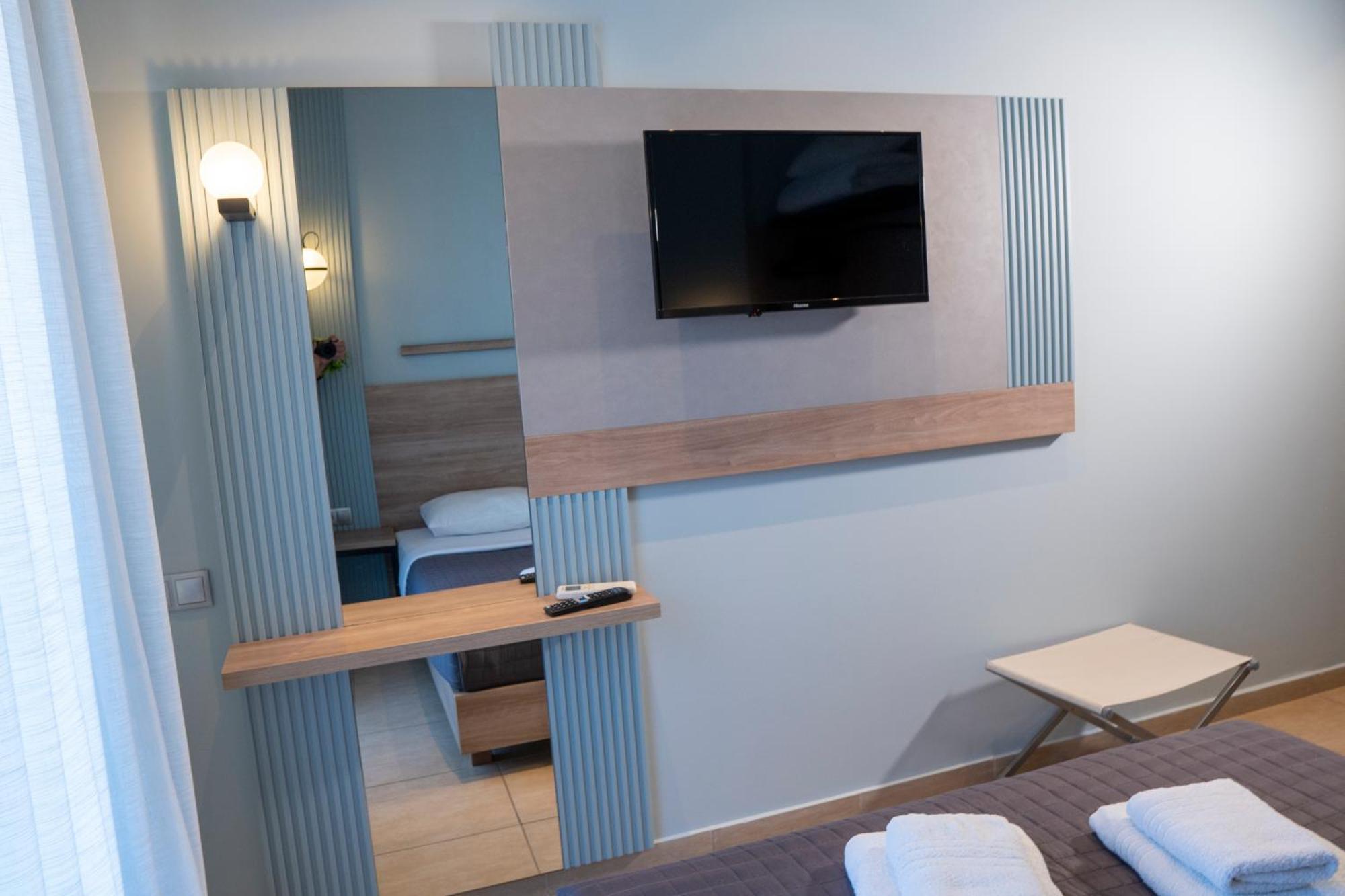 Hotel Epavlis Eleftheriadi Paralía エクステリア 写真