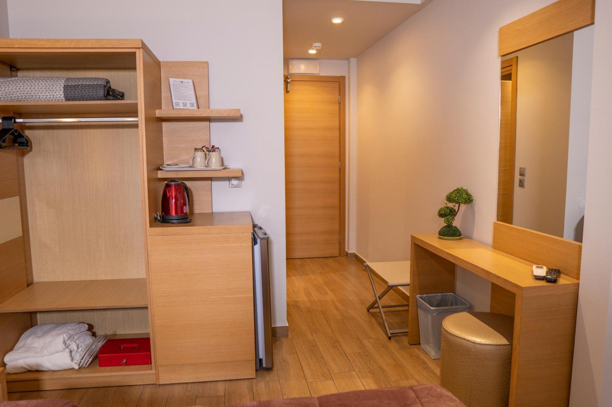 Hotel Epavlis Eleftheriadi Paralía エクステリア 写真